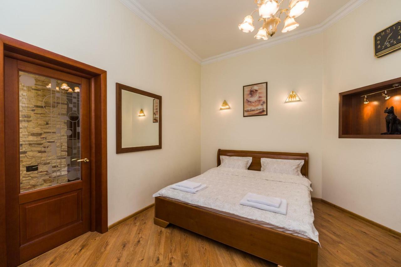 Apartamenty Na Sofievskoy Odessa Exterior foto