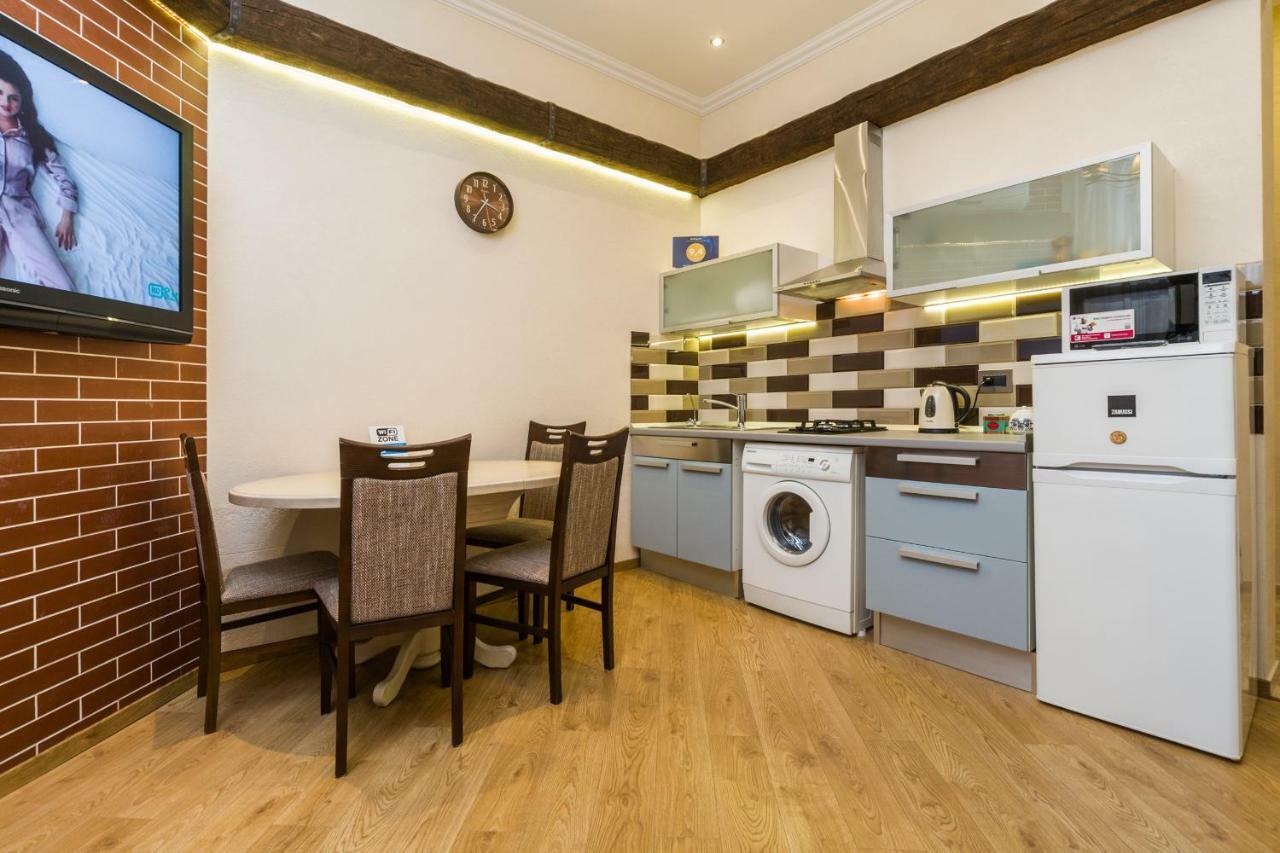 Apartamenty Na Sofievskoy Odessa Exterior foto